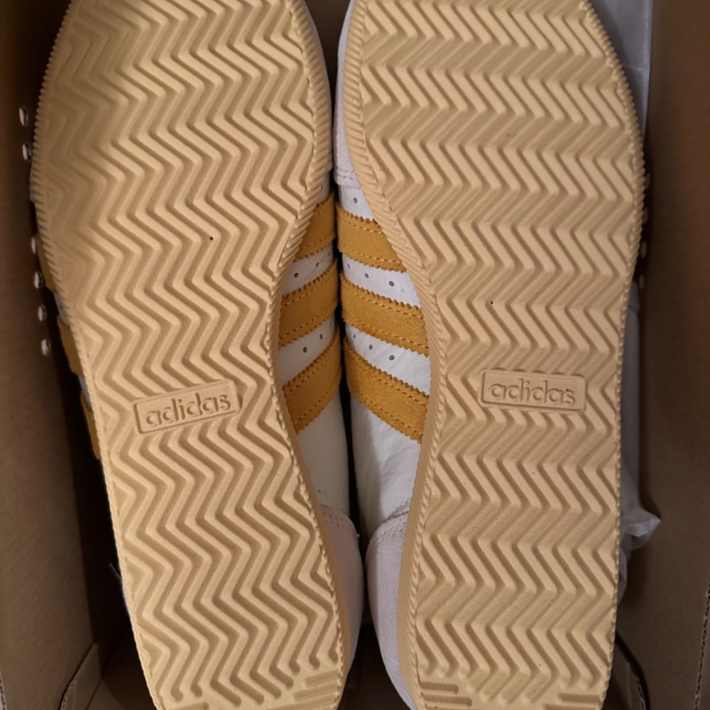 Adidas Japan Shoes - Picture 3 of 5